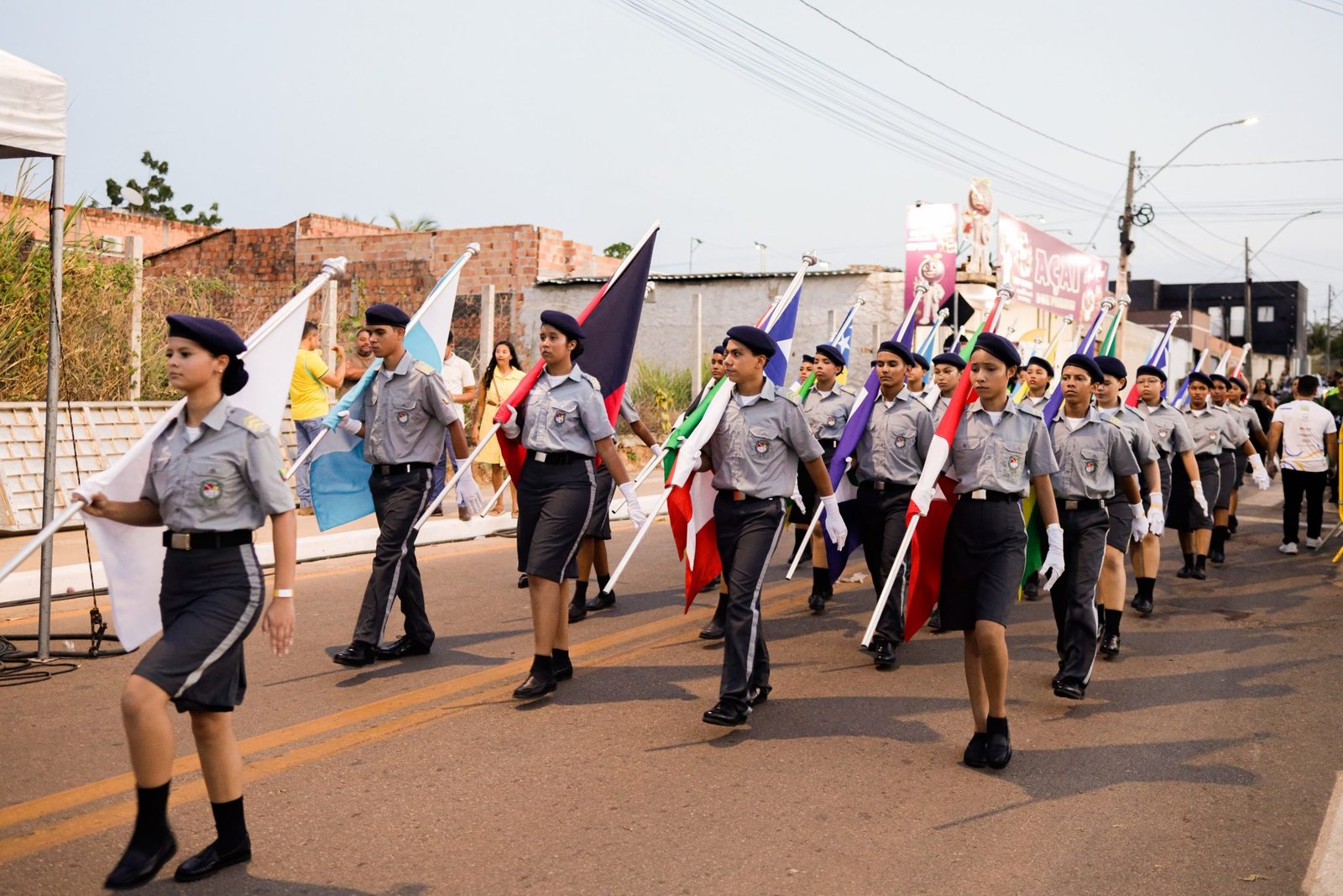 Canaã dos Carajás realiza maior desfile cívico de sua história