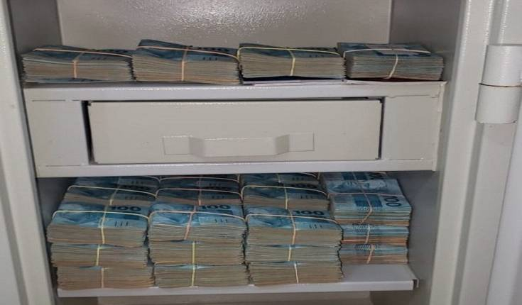 Asfixia financeira: MP bloqueia R$ 4 bilhões do crime organizado em SP