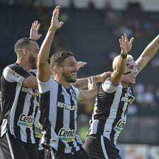 Vasco mergulha no caos e atrasa plano de recuperação com nova Série B