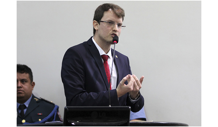 Dirceu foi o responsável pelo parecer favorável ao Estatuto da Igualdade Racial