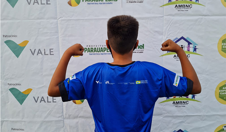 Projeto Esporte na Cidade Norte e Nordeste realiza entrega de materiais esportivos em Parauapebas