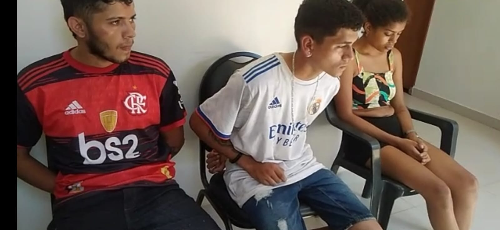 GM prende 4 por tráfico e receptação de moto roubada