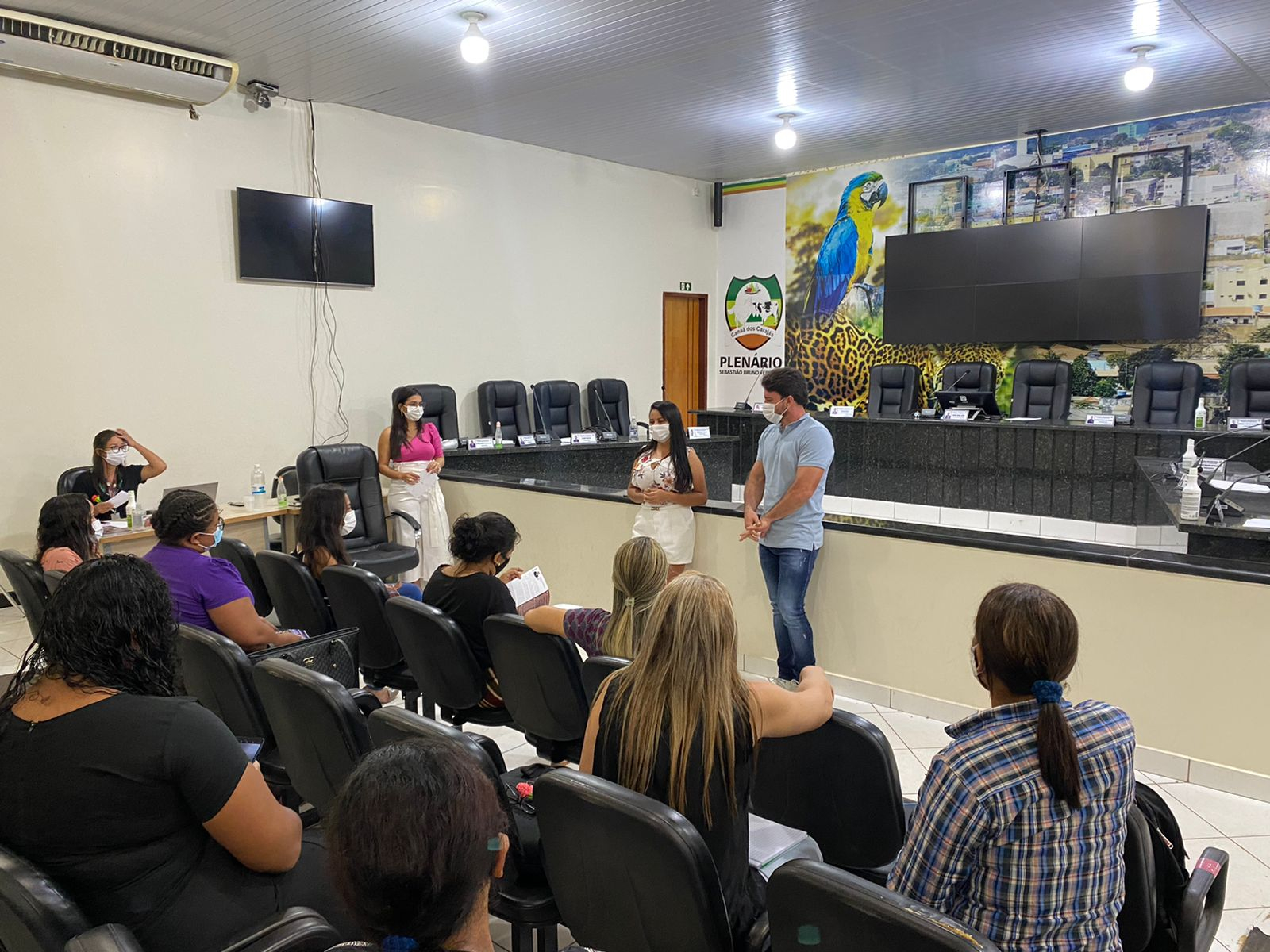 “Vamos trabalhar para incluir os monitores no PCCR”: Diz vereador Cleverson Zajac em reunião com trabalhadores voluntários