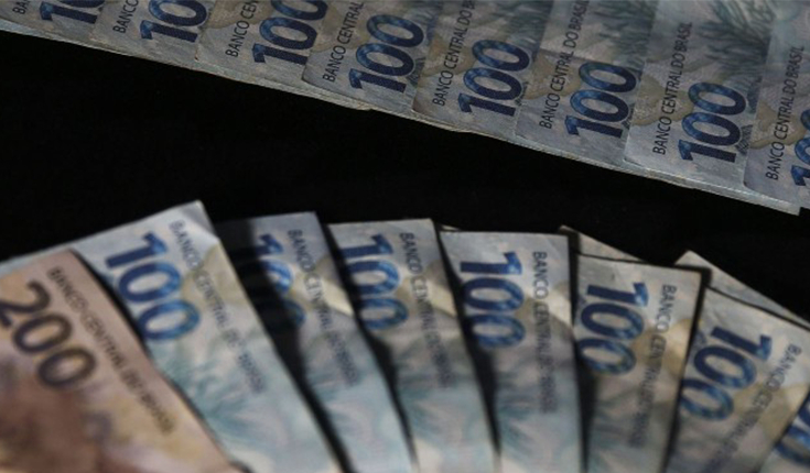 Presidente sanciona Orçamento de 2022, com vetos