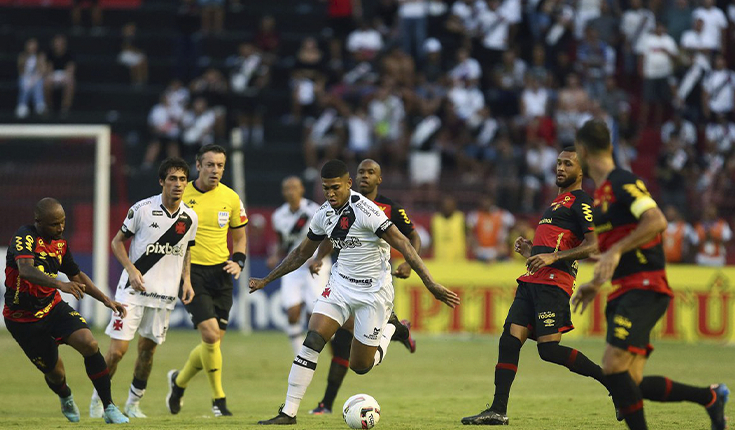 Série B: Sport e Vasco empatam em duelo com invasão de torcedores