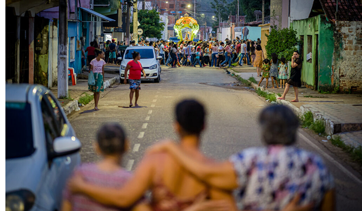 Nossa Senhora de Nazaré leva milhares de devotos a mais uma procissão do Círio em Parauapebas