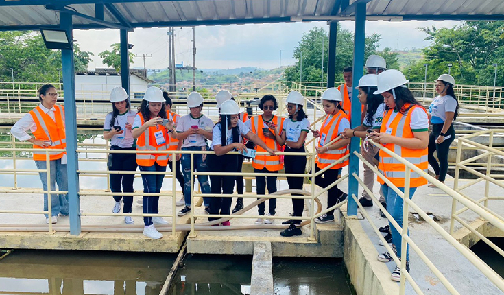 Alunos da IFPA visitam Estação de Tratamento de Água do Saaep