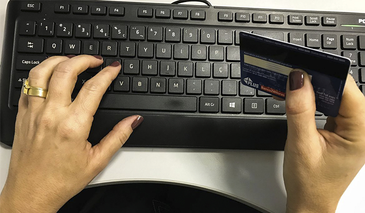 Vendas pela internet são alvos de campanha global neste Natal