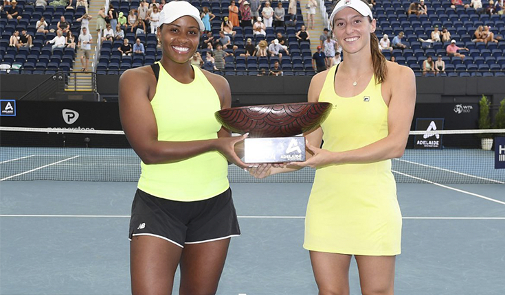 Stefani fatura Torneio de Adelaide, seu 1º título de duplas em 2023