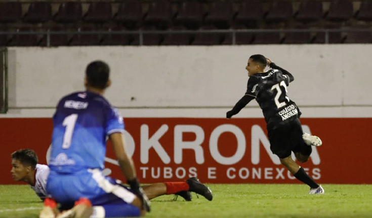 Copinha: Corinthians arranca vitória para permanecer 100%