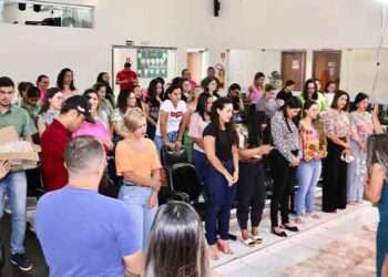 CANAÃ: Câmara homenageia servidoras em alusão ao Dia Internacional da Mulher