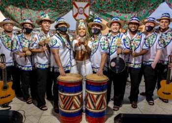 Encontro das Estrelas : Roda de Carimbó do Grupo Frutos do Pará