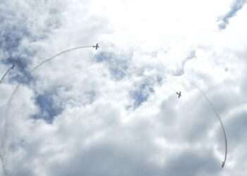 Finep e ministério firmam contratos na área de tecnologia aeroespacial