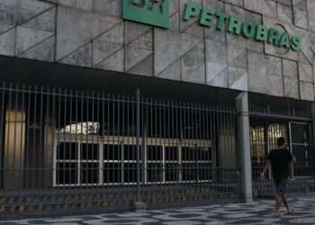 Petrobras pede reconsideração para explorar Foz do Amazonas