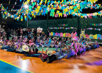 Festival Folclórico do Colégio Sophos, este ano com o tem “Diversidade Cultural”