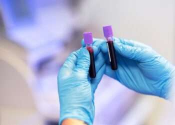 Junho laranja: confira os principais sinais de alerta da leucemia