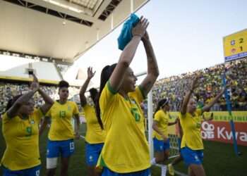 Brasil sobe 1 posição em último ranking da Fifa antes da Copa Feminina