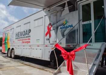 Governo reforça saúde pública com entrega de carreta que vai ampliar em mais de 40% as doações de sangue no Amapá