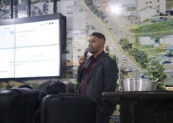 Canaã dos Carajás: Vereador Anderson Mendes (MDB) denuncia durante sessão da câmara máfia da licitação na prefeitura