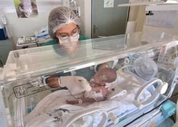 Santarém: No Hospital Regional do Baixo Amazonas, fisioterapia auxilia na recuperação dos bebês prematuros