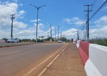 Parauapebas: Para garantir a segurança, áreas de obras do Prosap são cercadas por blocos de concreto “new jersey”