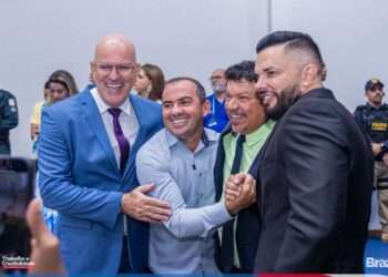 Parauapebas: Braz celebra união entre seu mandato e legislativo do município durante primeira sessão de 2024 na CMP