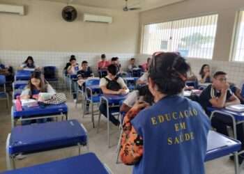 Pará: Estudantes da rede pública recebem orientações de combate e prevenção contra Dengue, Zika e Chikungunya