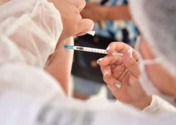 Amapá: Governo do Amapá recebe primeiras 12 mil doses de vacinas contra a dengue