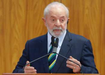 Nacional: Lula deve manter saída temporária de presos apenas para visitas a familiares