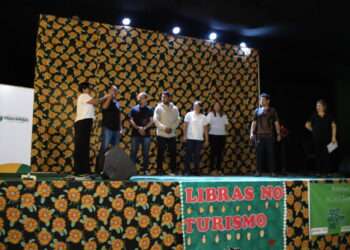 Parauapebas: Turma do Curso de Condutores de Trilhas e Trade turístico conclui e recebe o certificado