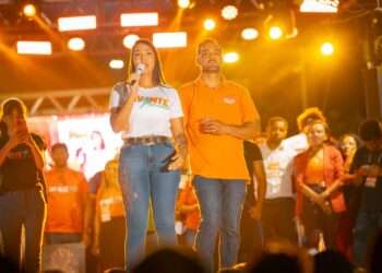 Aurélio Goiano realiza comício no bairro Cidade Jardim