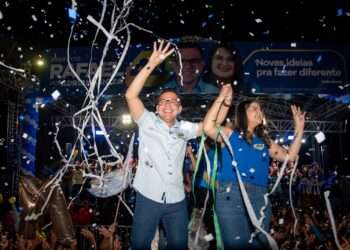 Rafael Ribeiro realiza comício no bairro Alto Bonito e atrai milhares de pessoas