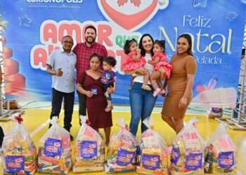 Prefeitura de Curionópolis entrega cestas natalinas para a população