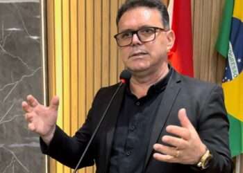 Inédito: João Lúcio ao tomar posse entra para a história como o recordista de mandatos em Redenção