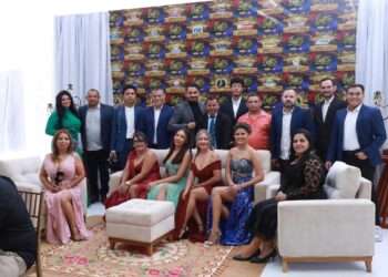 Glamour e Emoção Marcam a 8ª Edição do Prêmio Os Mais Mais 2024