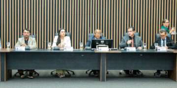 Em sessão ordinária importantes projetos são aprovados por unanimidade