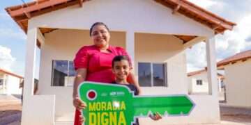 Prefeitura de Canaã dos Carajás entrega 50 unidades habitacionais em homenagem ao Dia das Mães