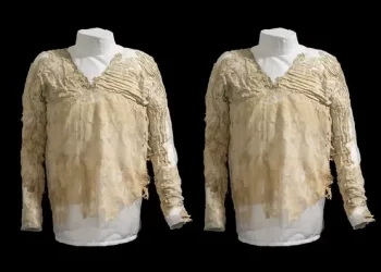 Vestido de 5 mil anos é a roupa mais antiga do mundo