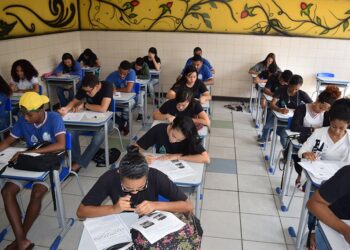 Escolas públicas com ensino médio integral no Pará têm melhores resultados no Enem 2024