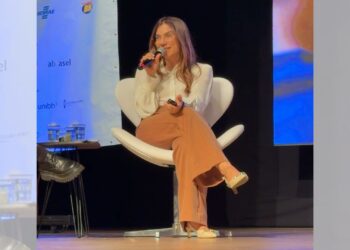 Prefeita de Canaã apresenta políticas públicas e ganha reconhecimento Internacional no Fórum de Gastronomia