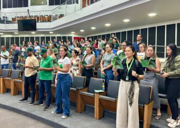 Servidores da Câmara Municipal ensaiam para Cantata de Natal 2025