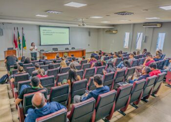 Câmara de Parauapebas promove curso sobre Emendas Parlamentares
