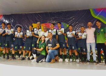 Premiação da 2ª fase do JIPS 2025 reúne estudantes e celebra o esporte em Parauapebas