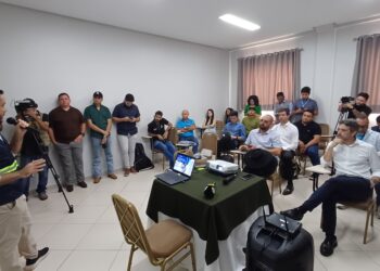 NA COLETIVA DE IMPRENSA FORAM ESCLARECIDOS OS ASSUNTOS PRINCIPAIS