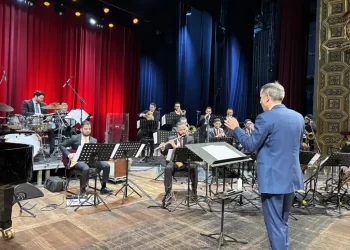 Amazônia Jazz Band celebra aniversário de Belém com espetáculo no Theatro da Paz