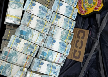 PF formaliza apreensão de cerca de R$ 1,7 milhão em espécie
