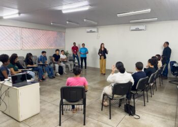 Workshop “Rumo ao Primeiro Emprego” capacita jovens de 15 a 18 anos em Parauapebas