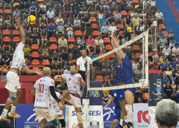 Mangueirinho é palco da Superliga B e Apade vence batalha por 3 sets a 2 em Belém