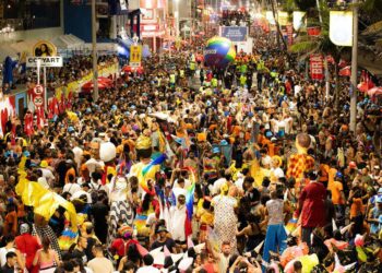 Confira na TV Brasil a folia em Salvador e o desfile das escolas de samba da Série Prata do Rio