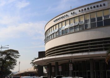 Lula participa de cerimônia de investimentos para ampliar e modernizar 11 aeroportos